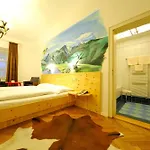 Hotell Erlebnis Post - Stadthotel Mit Eigenart Spittal an der Drau