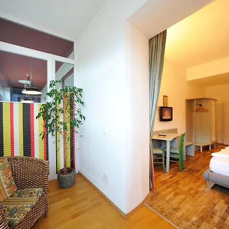 Otel Erlebnis Post - Stadthotel Mit Eigenart 3*