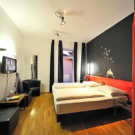 Hotel Erlebnis Post - Stadthotel Mit Eigenart 3*