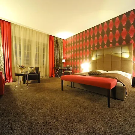 Erlebnis Post - Stadthotel Mit Eigenart 3* Spittal an der Drau