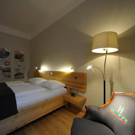 Erlebnis Post - Stadthotel Mit Eigenart Шпитталь-ан-дер-Драу