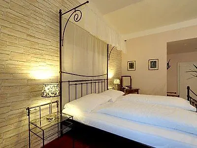 Szálloda Erlebnis Post - Stadthotel Mit Eigenart 3*