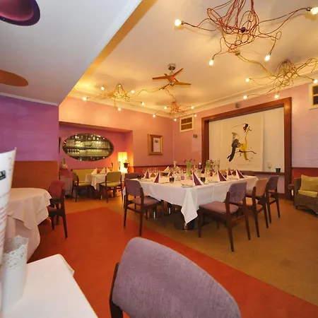 Erlebnis Post - Stadthotel Mit Eigenart 3*