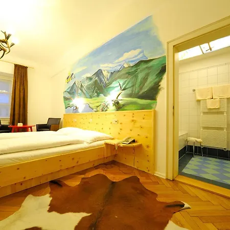 Hotell Erlebnis Post - Stadthotel Mit Eigenart Spittal an der Drau