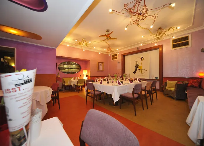 Hotel Erlebnis Post - Stadthotel Mit Eigenart