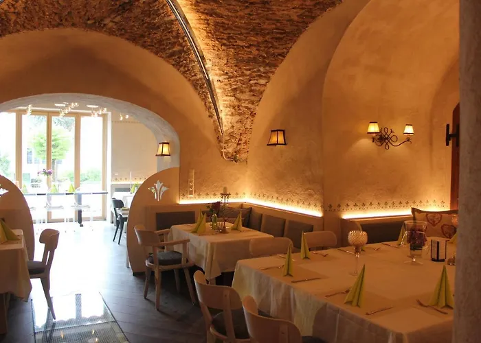 Erlebnis Post - Stadthotel Mit Eigenart 3* Spittal an der Drau